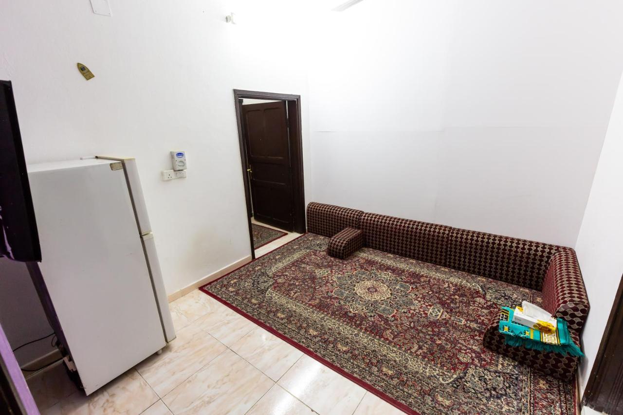 Al Eairy Furnished Apartments - Al Bahah 4 Exterior photo