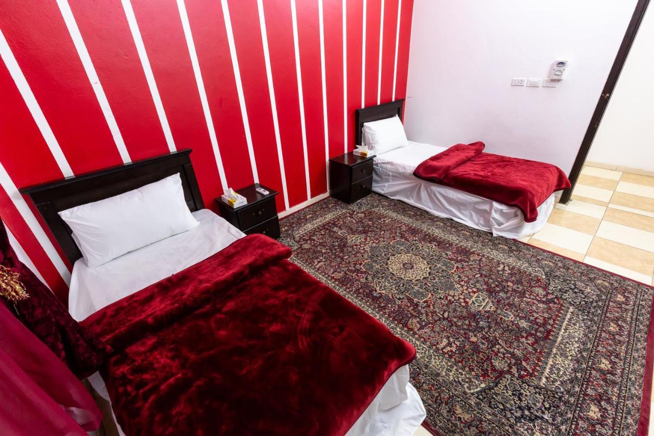 Al Eairy Furnished Apartments - Al Bahah 4 Exterior photo